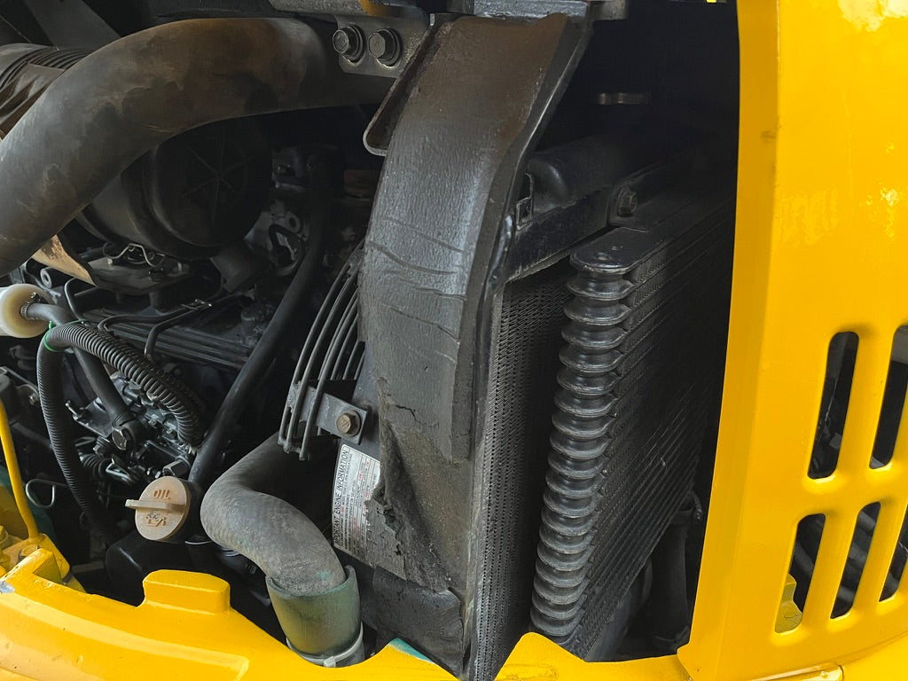 Komatsu PC30MR-1