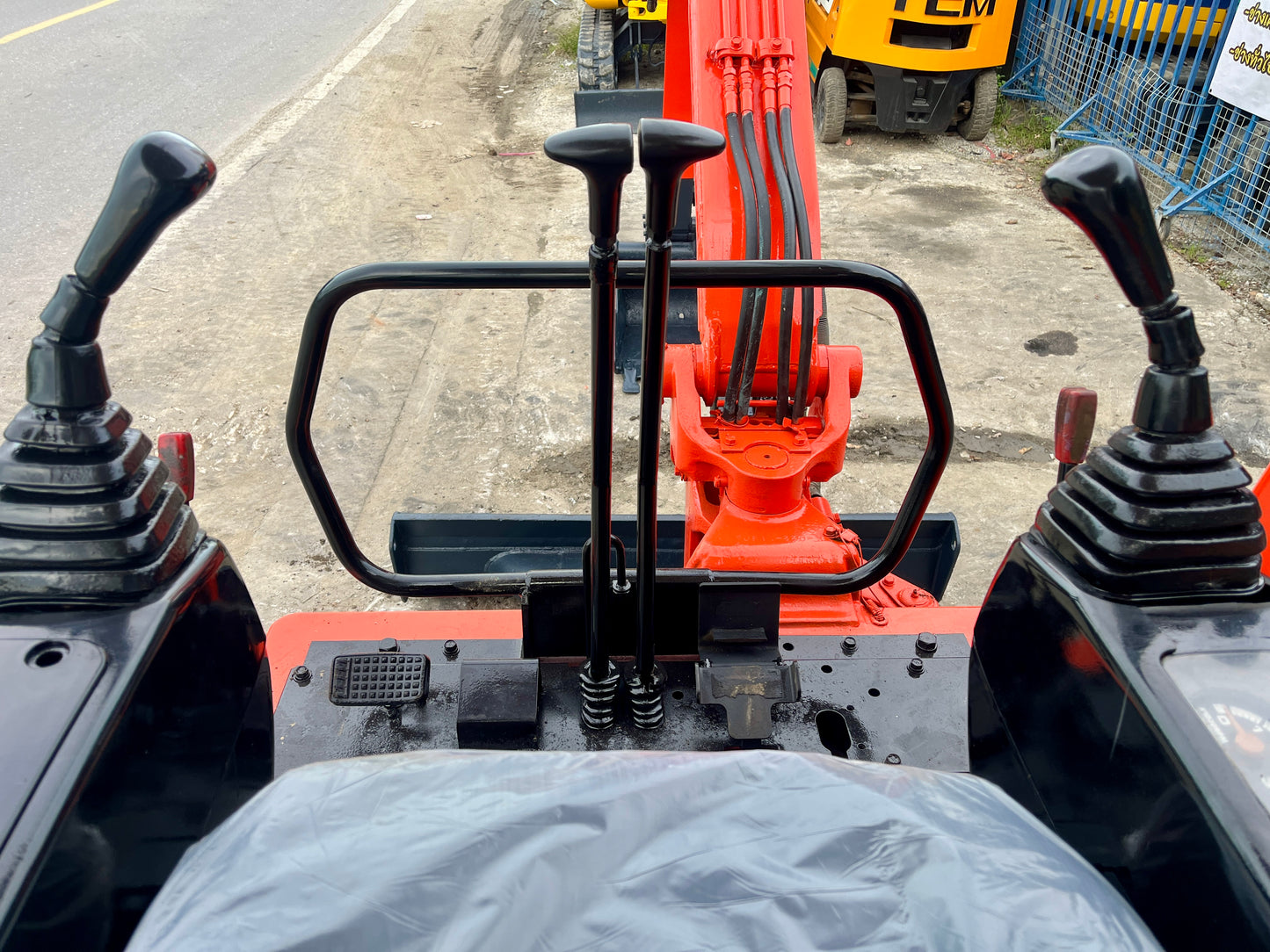 Kubota K-022