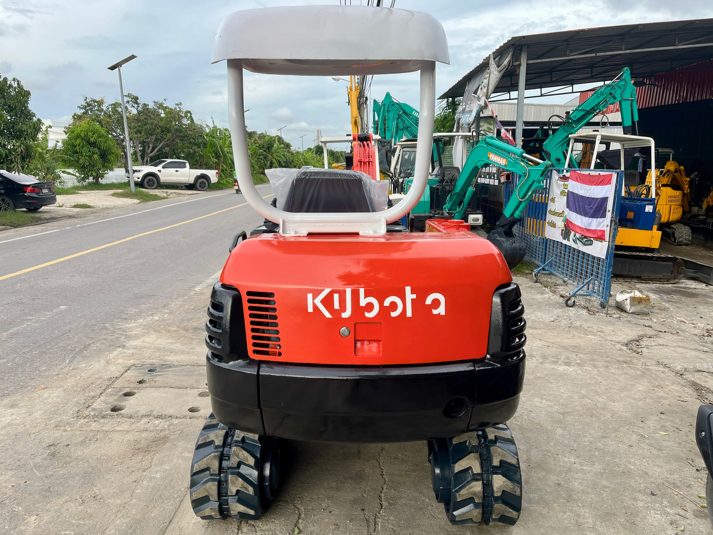 Kubota K-025