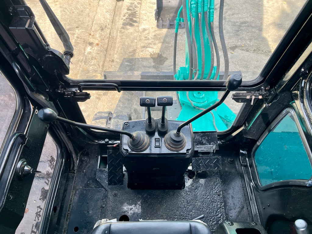 Komatsu PC20-7