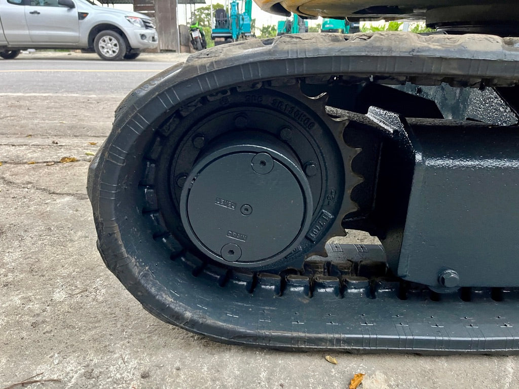 Komatsu PC30MR-1
