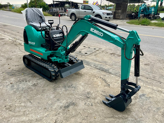 Kobelco SK007