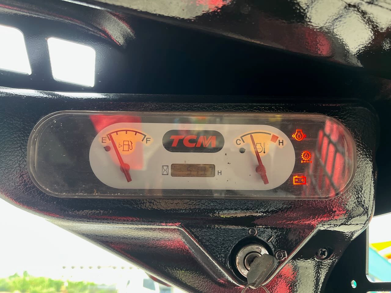 TCM 711