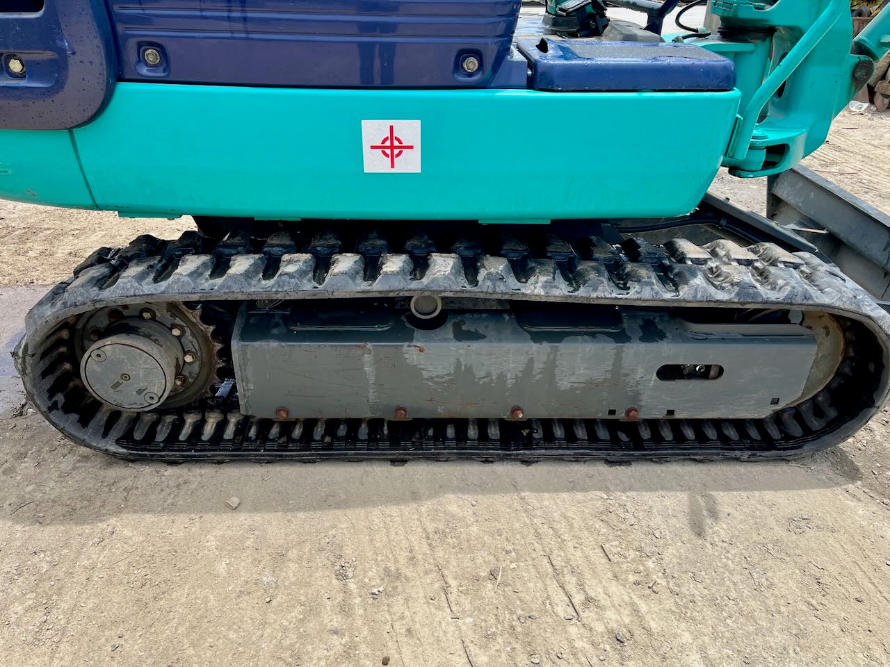 Komatsu PC27R-8