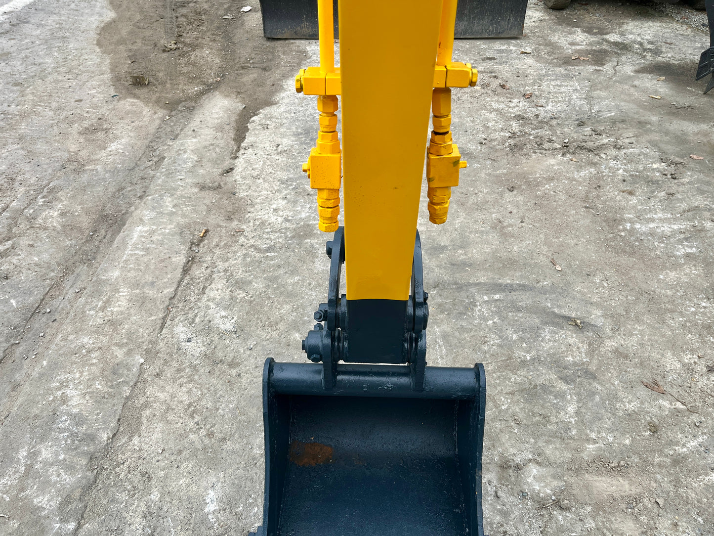 Komatsu PC15MR-1