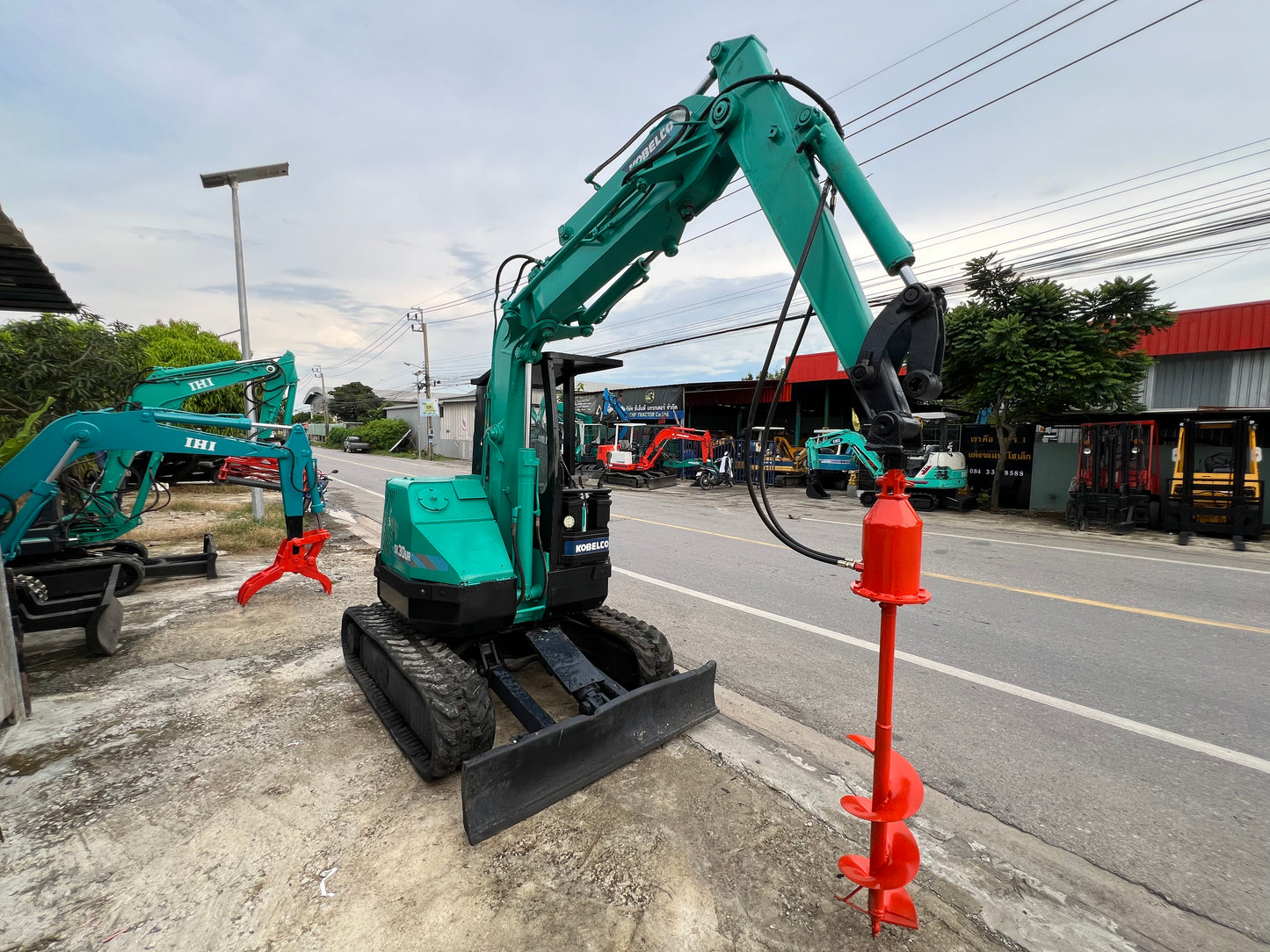 Kobelco SK30UR