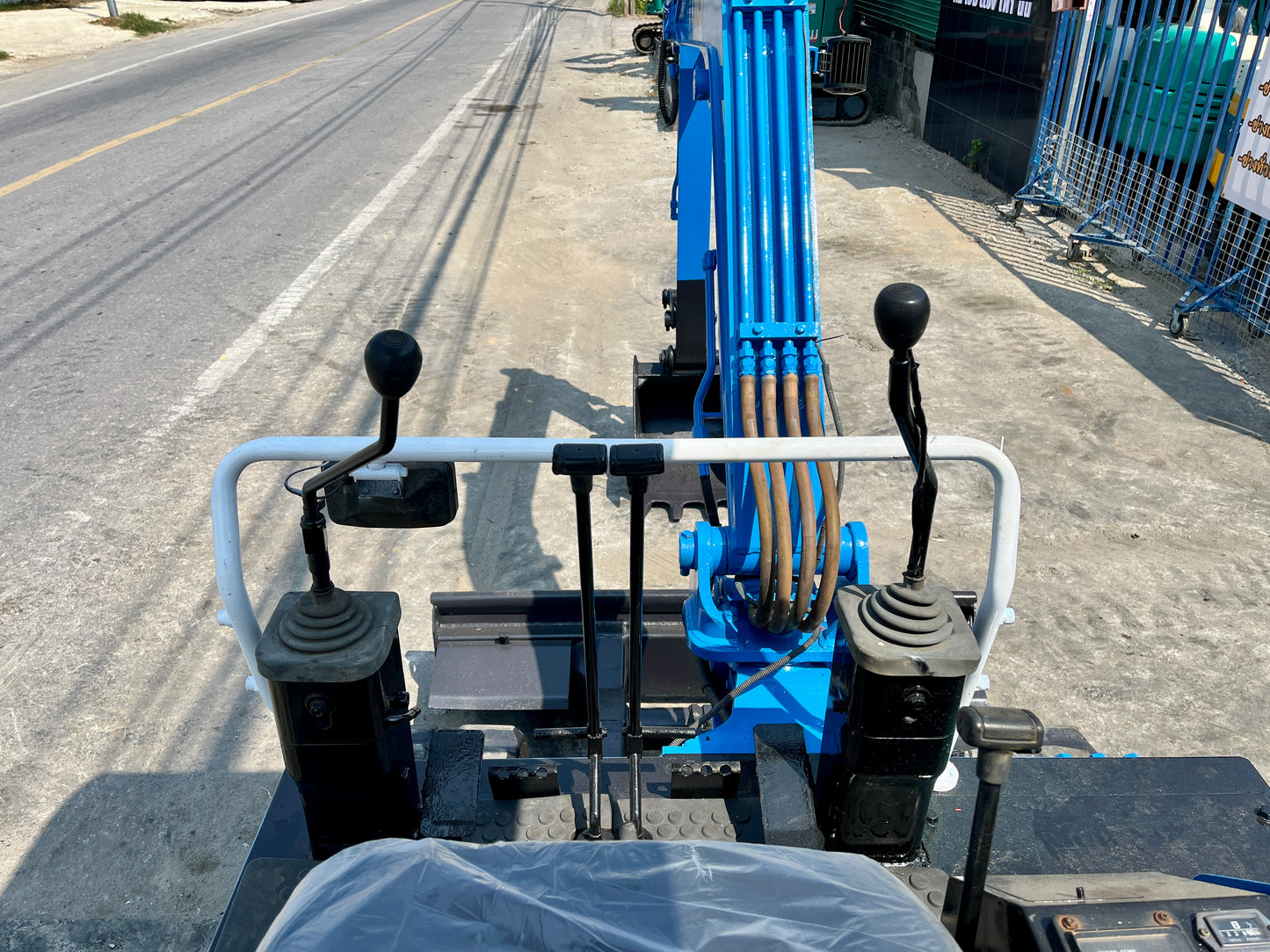 Kobelco SK024