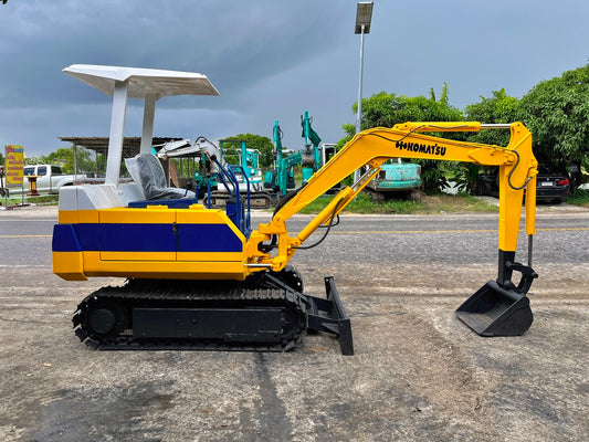 Komatsu PC10-6 หมายเลข 22301 ด้านซ้าย