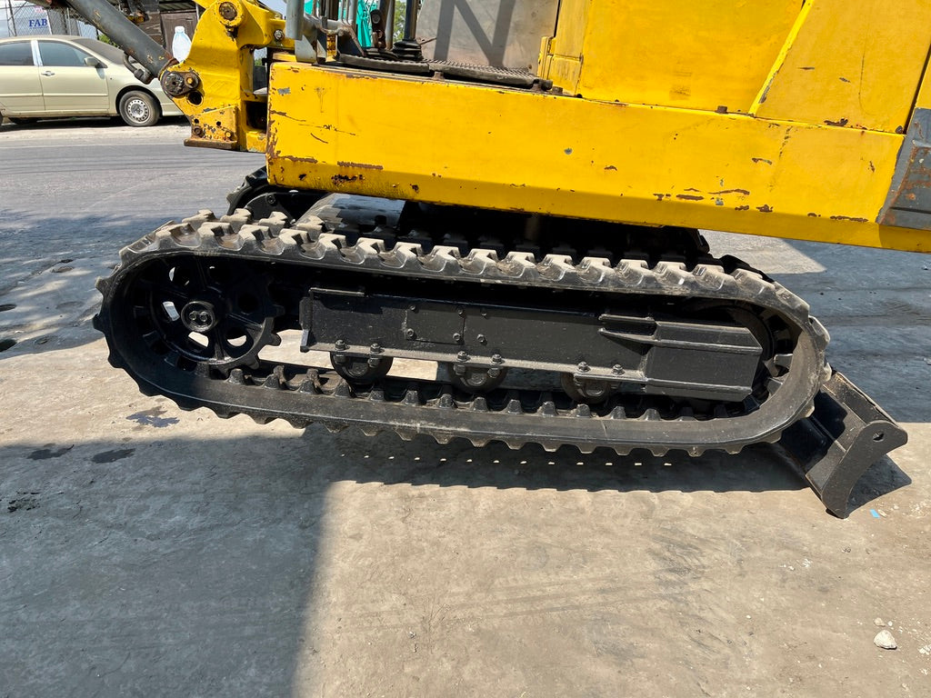 Kubota KH-012
