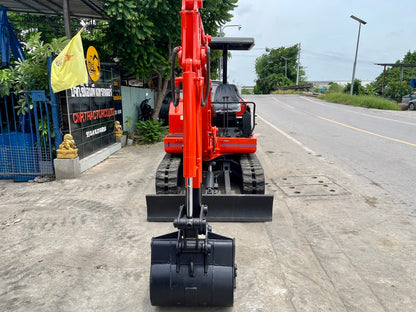 Kobelco SK027