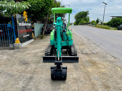 รถขุด Yanmar VIO20-2 ภาพด้านหน้า