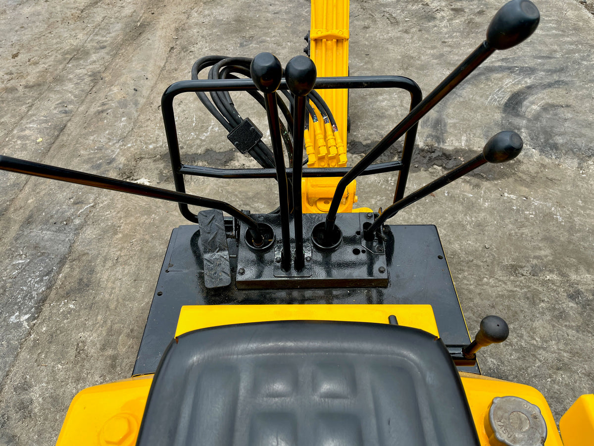 ชุดคอนโทรลลูกหมากด้านหน้ารถขุด Yanmar B07