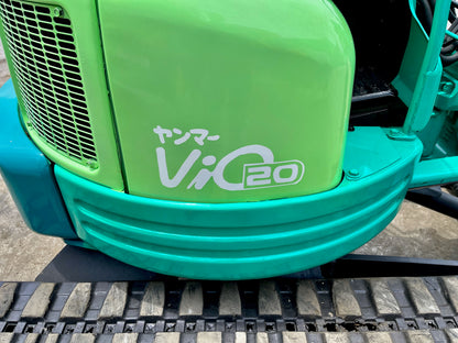 ตรารุ่น ViO20 บนตัวรถขุด Yanmar