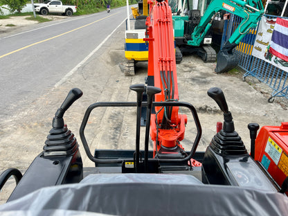 Kubota K-025