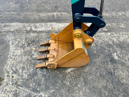 Komatsu PC20-7