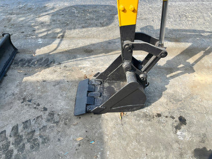 Komatsu PC20MRX-1