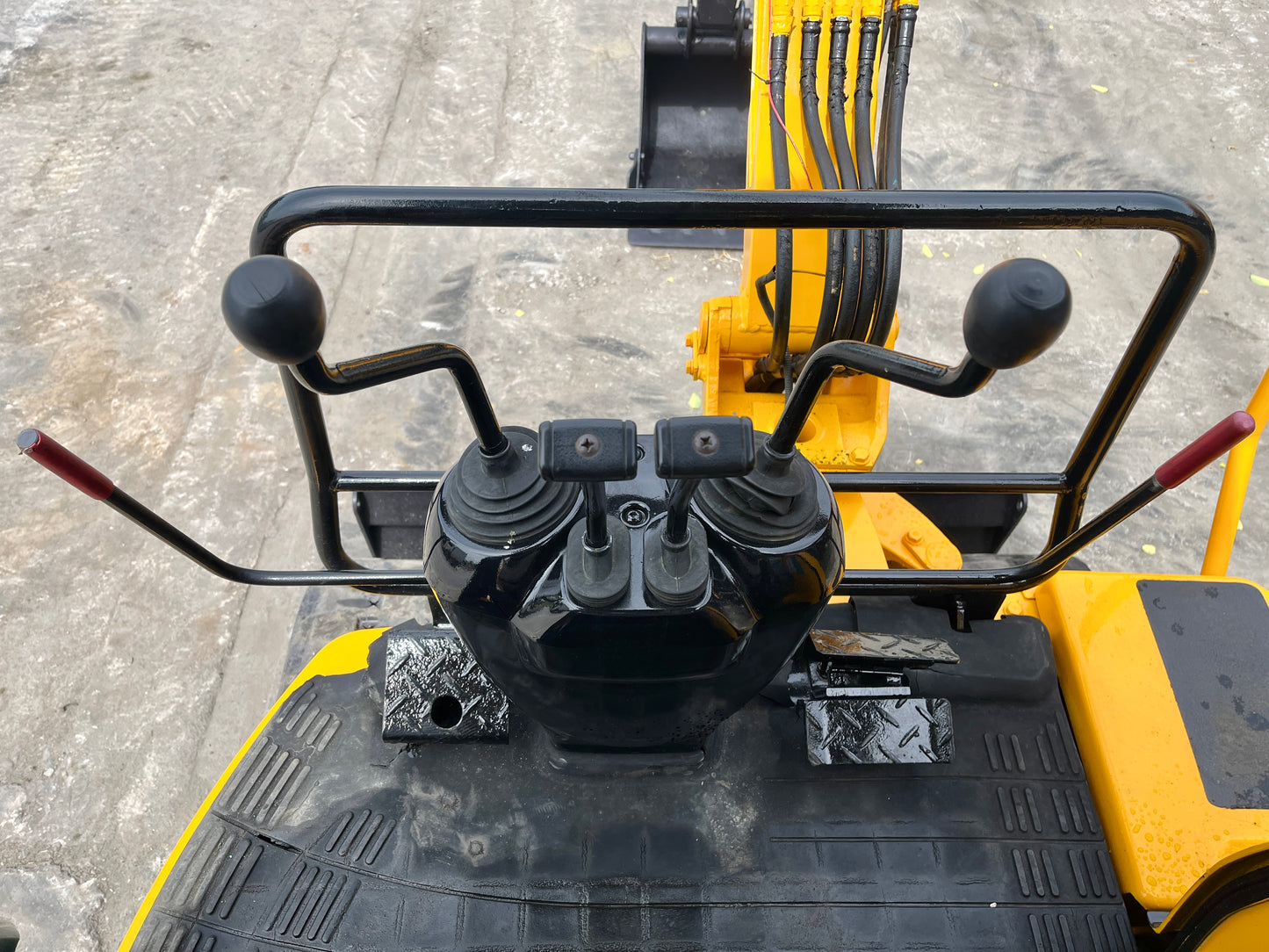 Komatsu PC20R-8