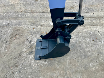 Kubota KX-027