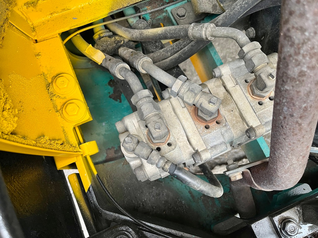 Komatsu PC10-7E