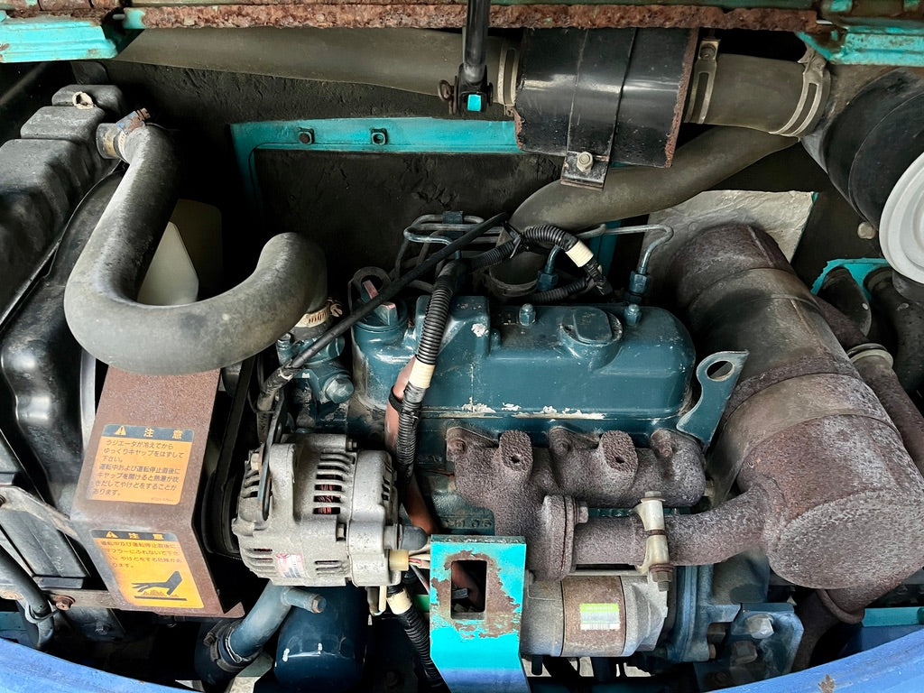 Kubota K-022
