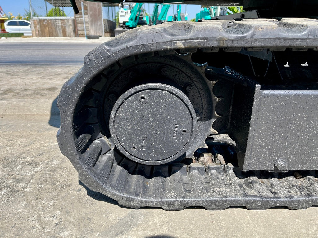 Komatsu PC20-7E