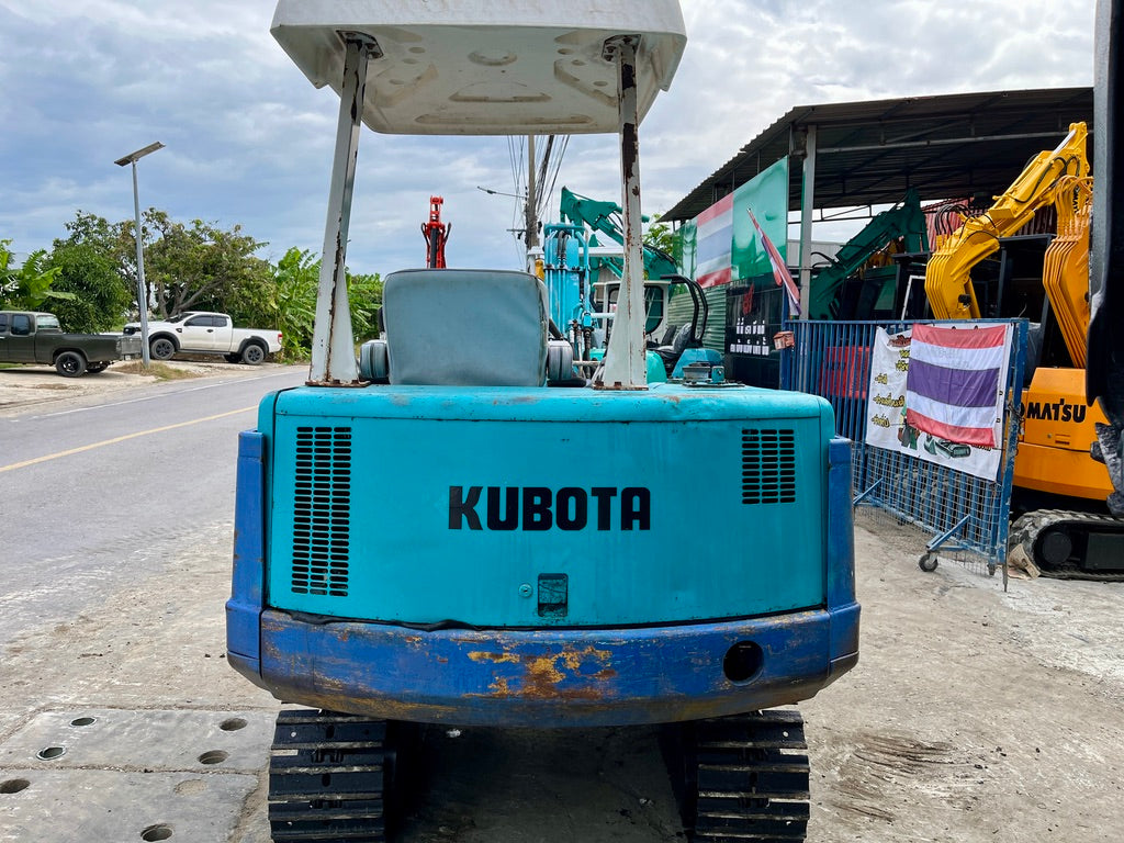 Kubota KX-027