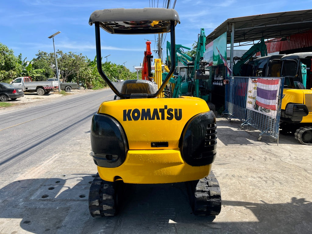 Komatsu PC27R-8