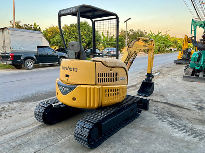 Komatsu PC30MR-1