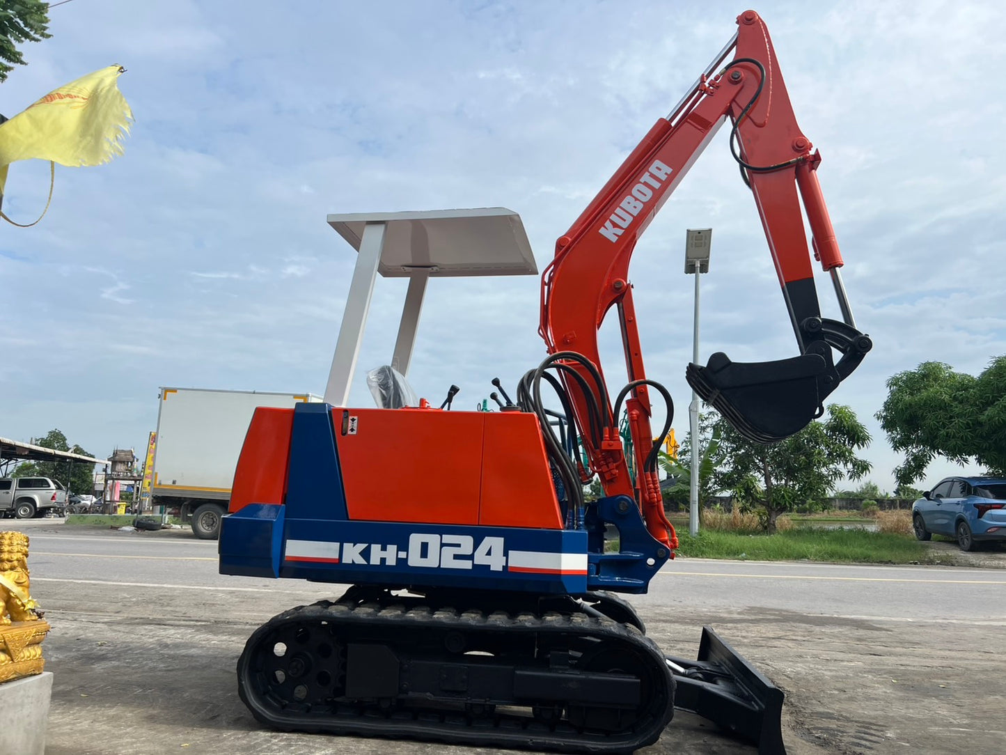 Kubota KH-024