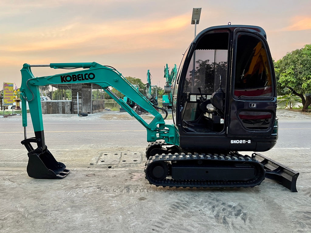 Kobelco SK025-2