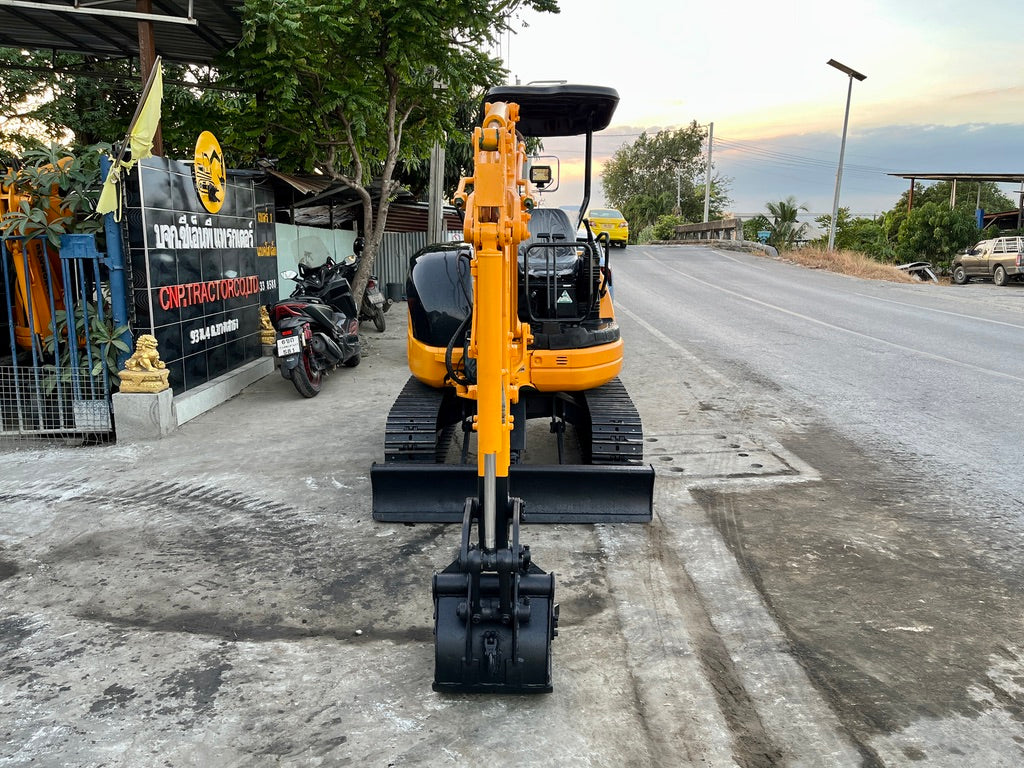 Komatsu PC27MR-1