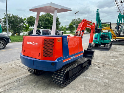 Hitachi EX33
