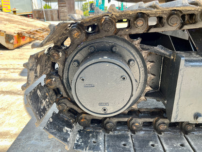 Komatsu PC28UU-2E