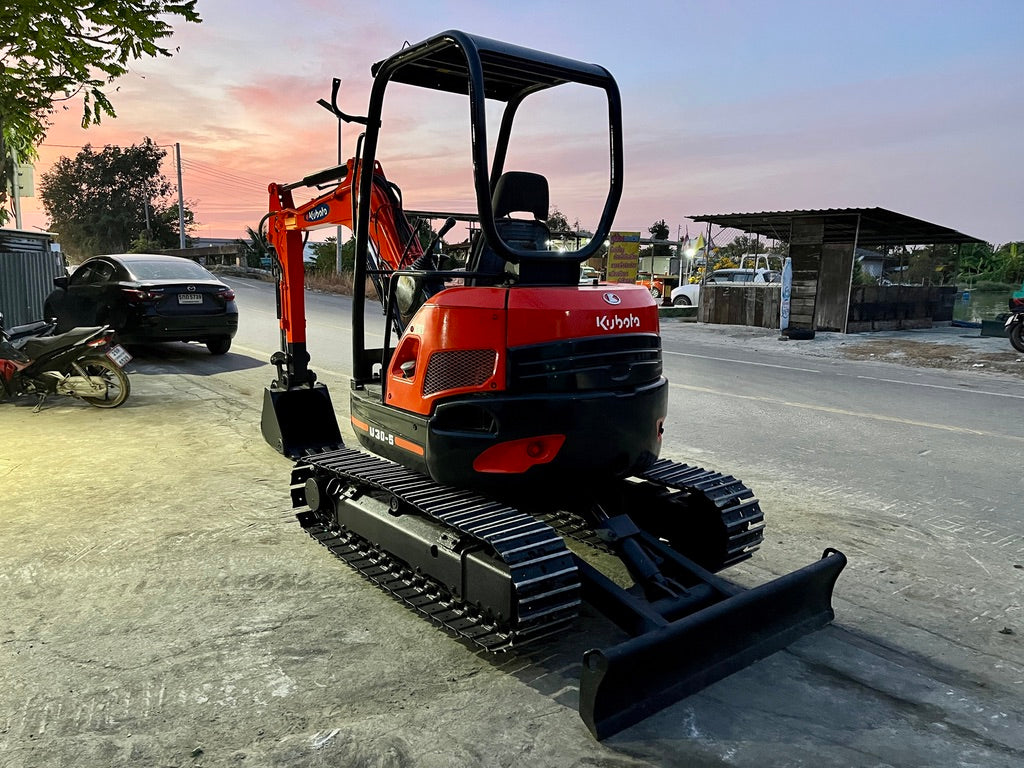Kubota U30-5