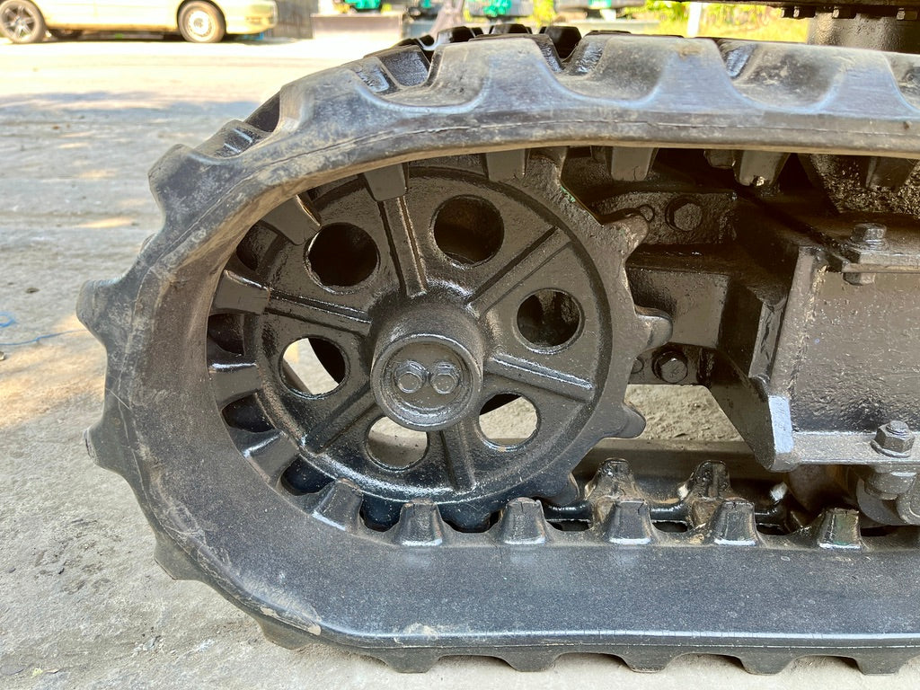 Kubota KH-012