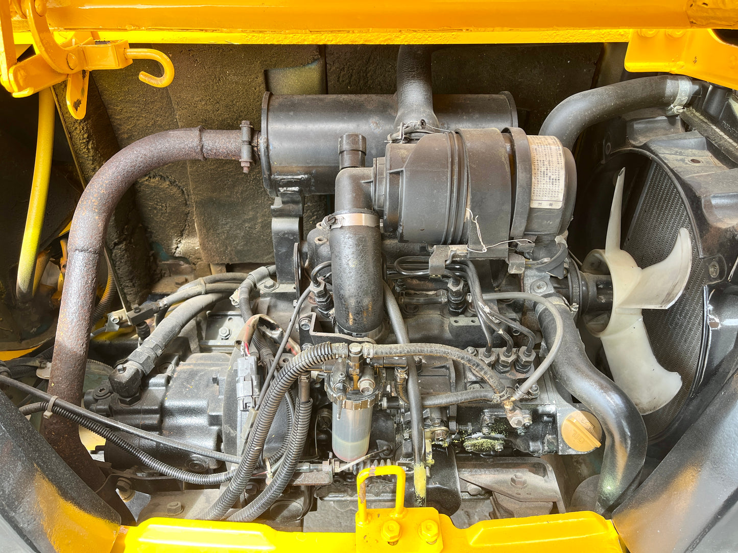 Komatsu PC20R-8