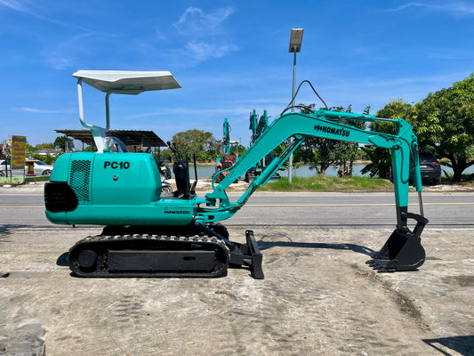 Komatsu PC10-7E
