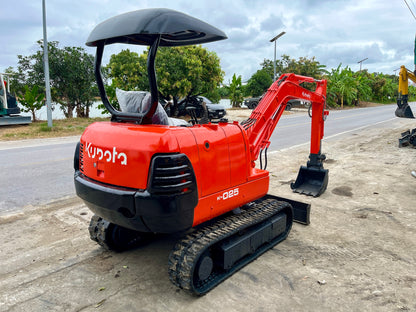 Kubota K-025