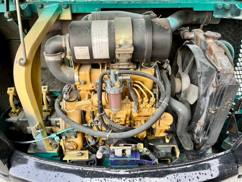 Komatsu PC15-3