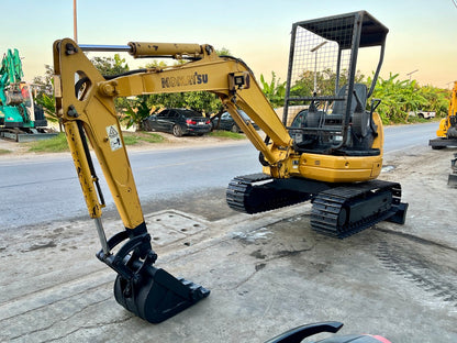 Komatsu PC30MR-1