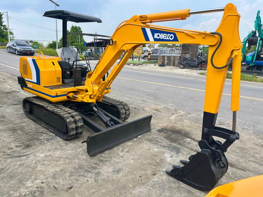 Kobelco SK027