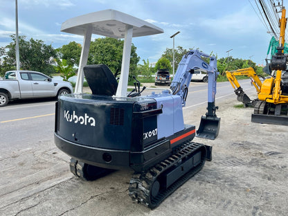 Kubota KX-027
