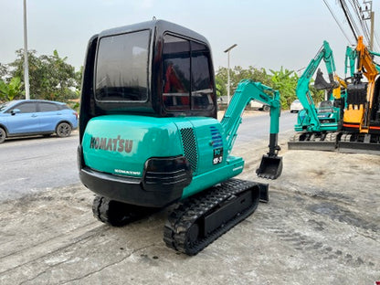 Komatsu PC15-3