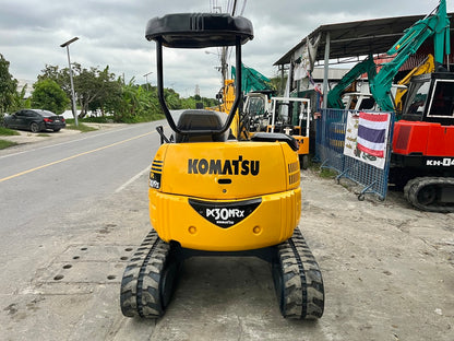 Komatsu PC30MR-1
