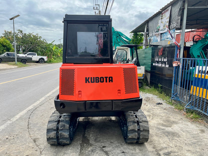 Kubota KH-040