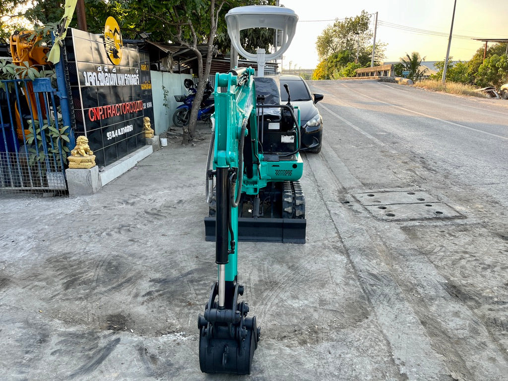 Kobelco SK015