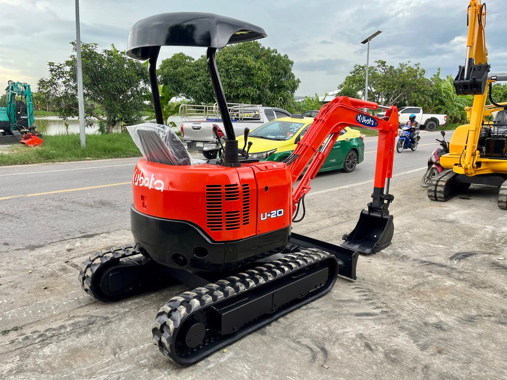Kubota U-20