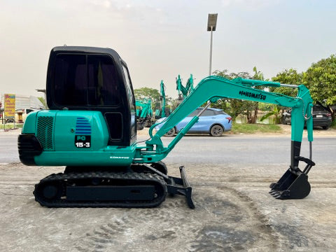 Komatsu PC15-3
