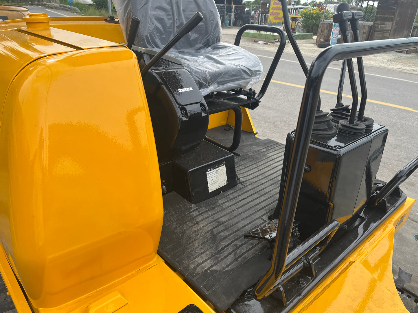 Komatsu PC20-7