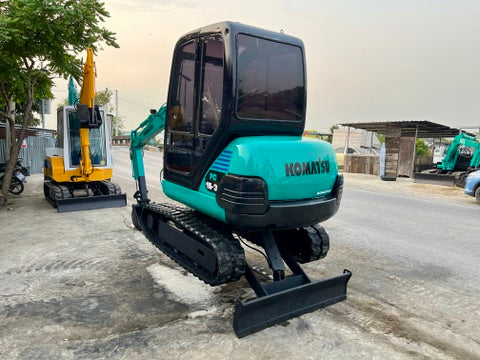 Komatsu PC15-3